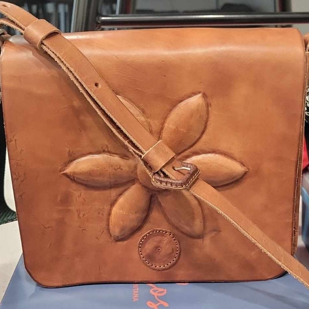 Genuine leather bag made in Mexico